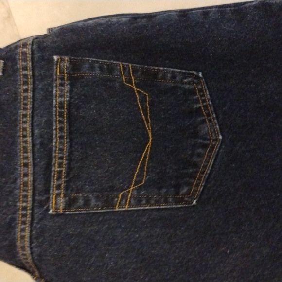 Chic vintage jeans . - Picture 2 of 12